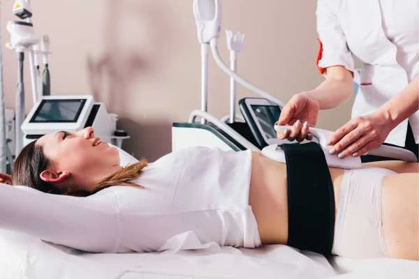 woman having body sculpting to help improve her body image and her mental health Leighton Buzzard